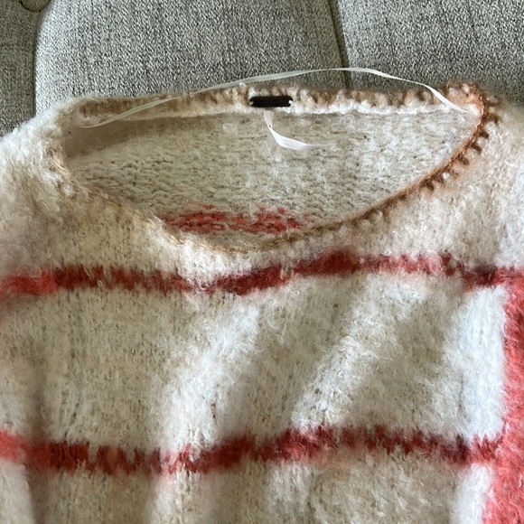 FREE PEOPLE EMERSON PULLOVER CROPPED SWEATER COLOR CHAMPAGNE DREAM LARGE - Picture 9 of 12